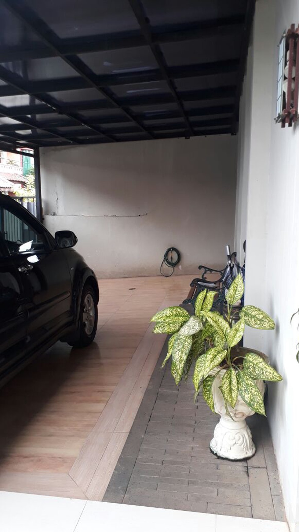 Rumah minimalis,bagus,siap huni sngt di Pondok Kelapa Jakarta Timur