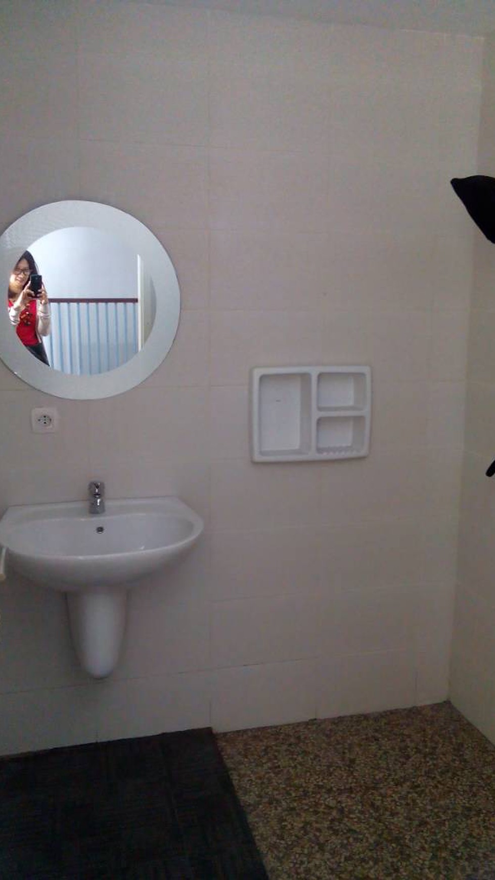 Rmh baru renov di Sek 7 Bintaro