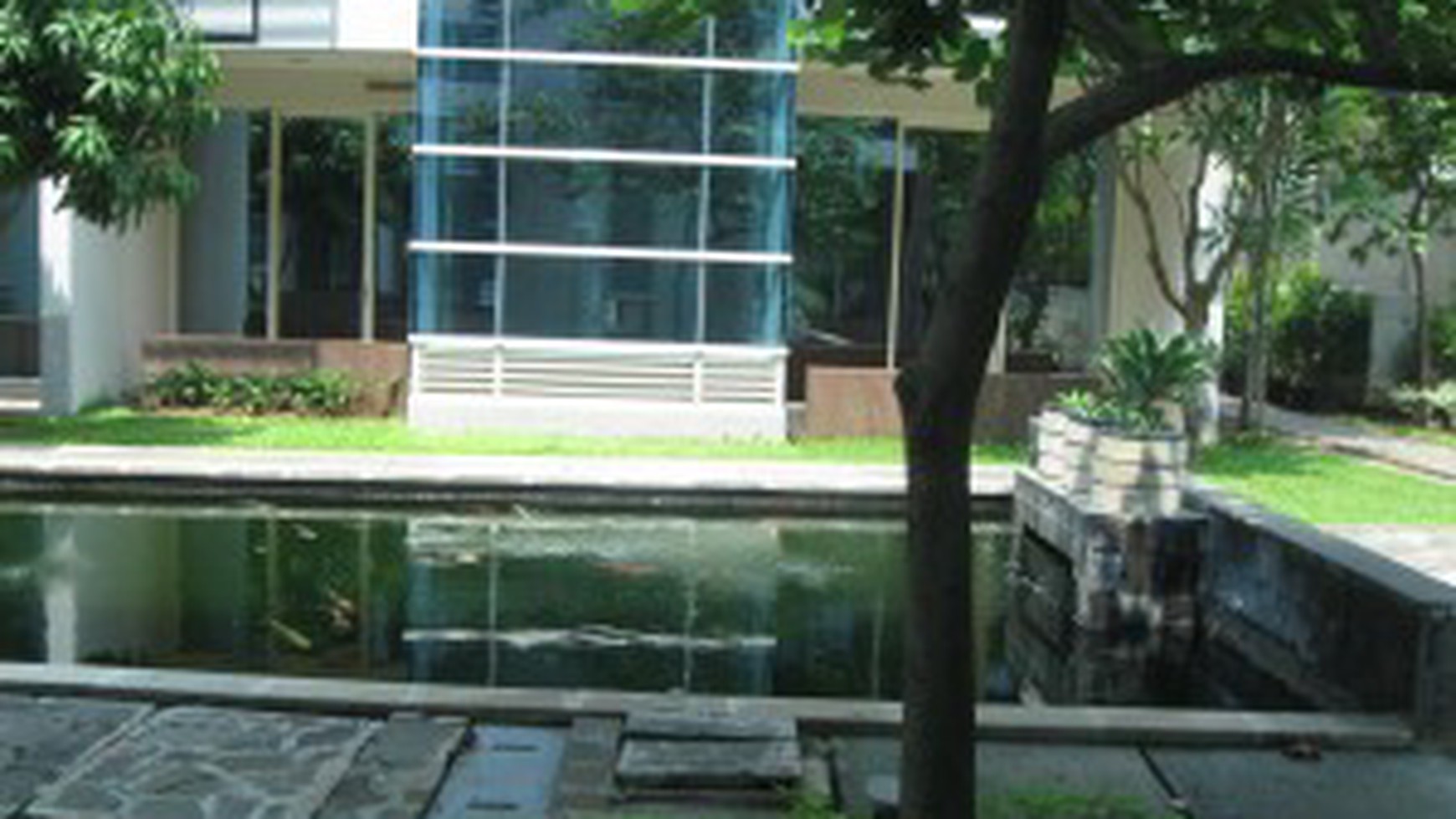 VERY INTERESTING PRICE !!! ... VERY STRATEGIC LOCATION, VERY EXCLUSIVE & VERY PRIVATE IN THE HEART OF SUDIRMAN... !!!