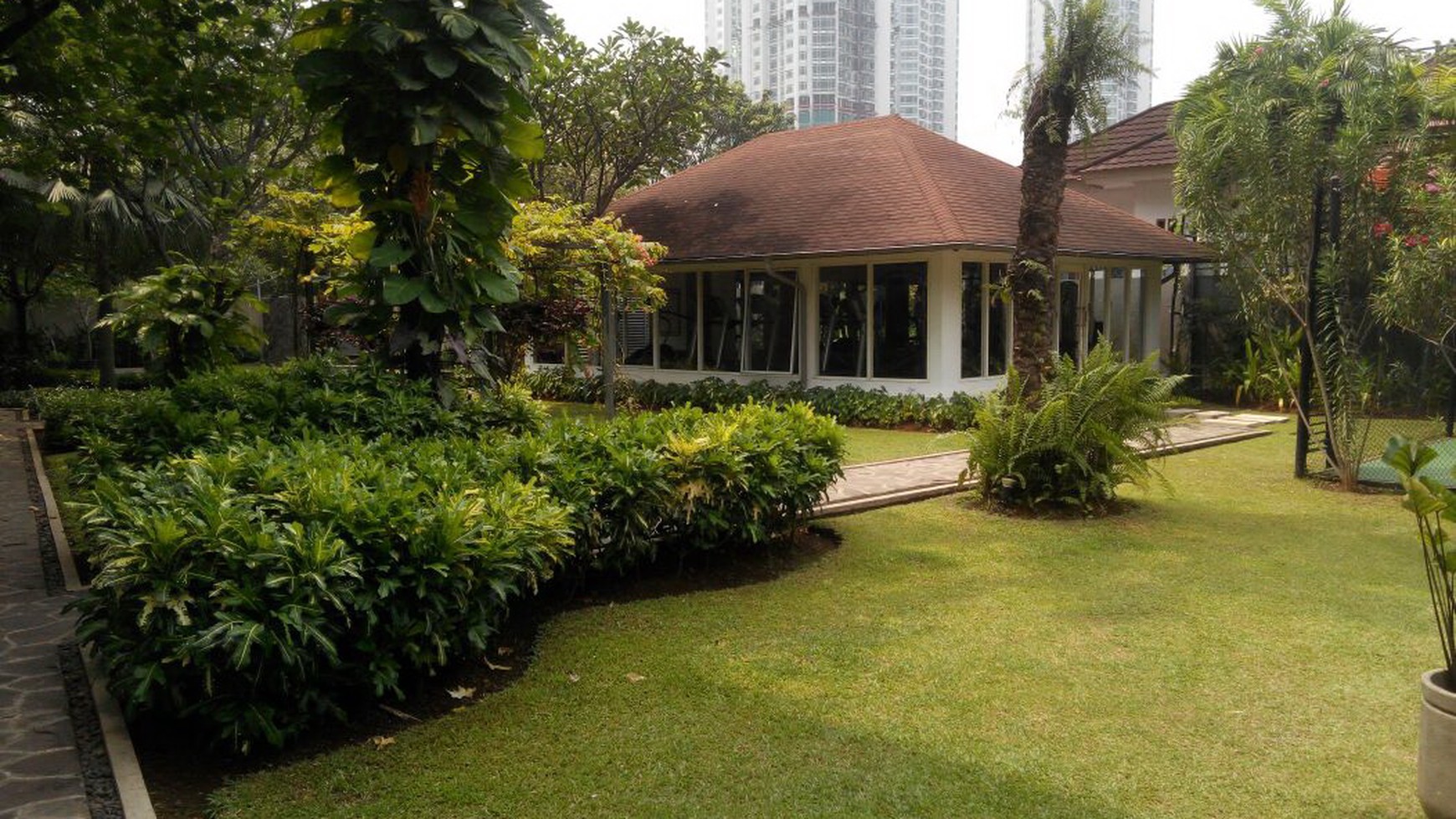 VERY INTERESTING PRICE !!! ... VERY STRATEGIC LOCATION, VERY EXCLUSIVE & VERY PRIVATE IN THE HEART OF SUDIRMAN... !!!