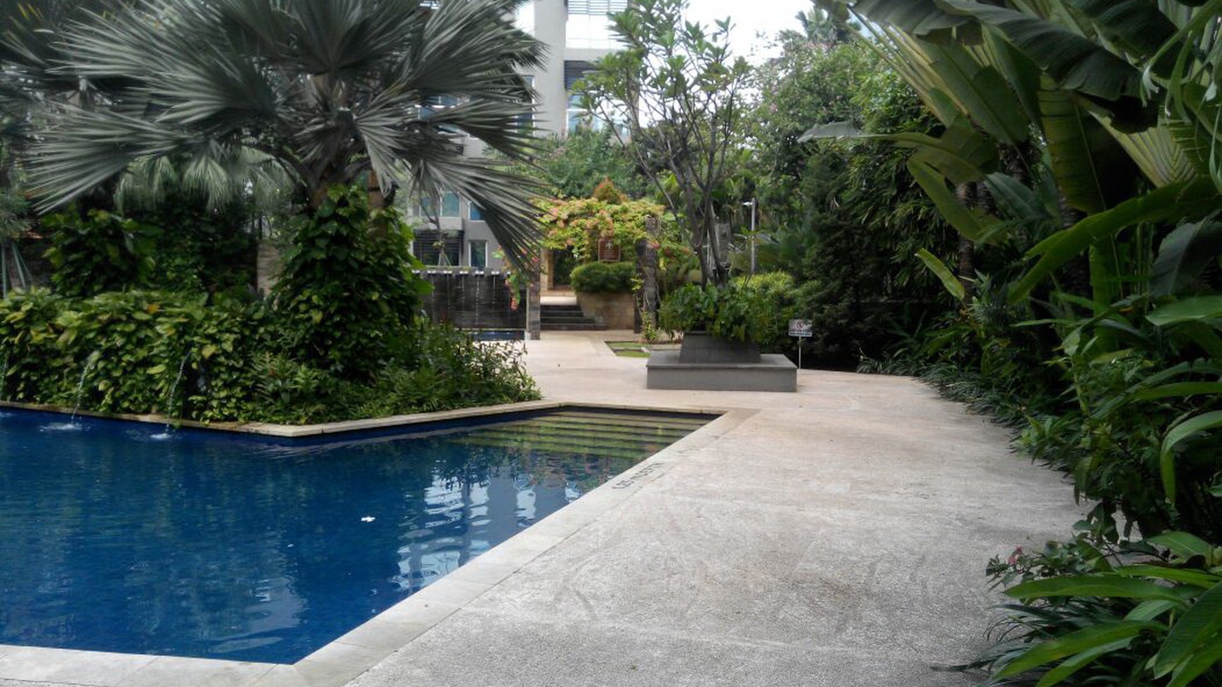 VERY INTERESTING PRICE !!! ... VERY STRATEGIC LOCATION, VERY EXCLUSIVE & VERY PRIVATE IN THE HEART OF SUDIRMAN... !!!