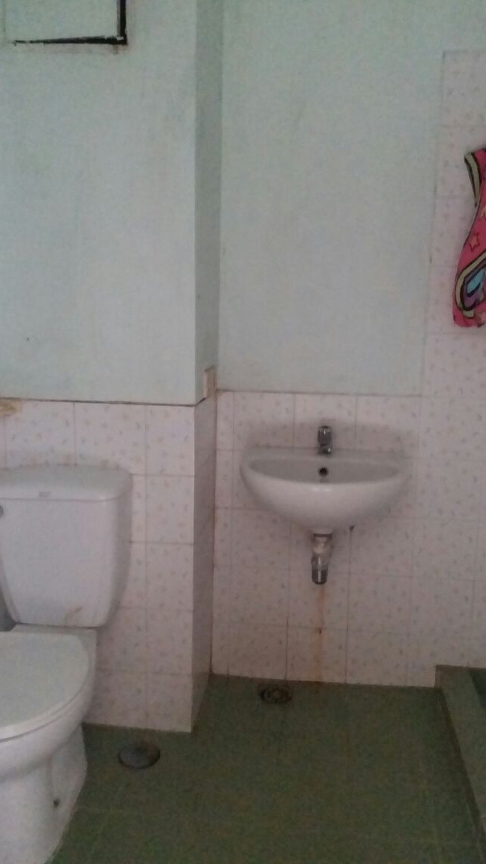 Dijual / Disewakan Townhouse di Taman Elok Selatan Lantai Dasar - Lippo Karawaci