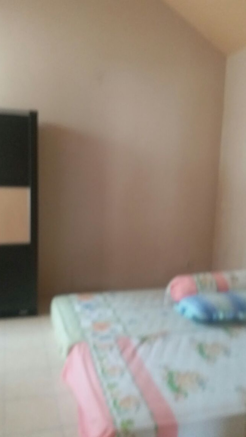 Dijual / Disewakan Townhouse di Taman Elok Selatan Lantai 2 - Lippo Karawaci