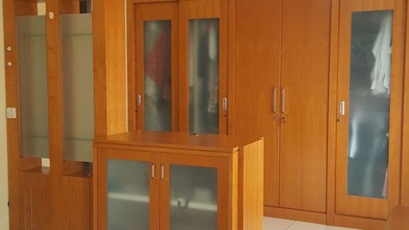 Dijual Townhouse di Taman Paris Lantai 2&3 - Lippo Karawaci