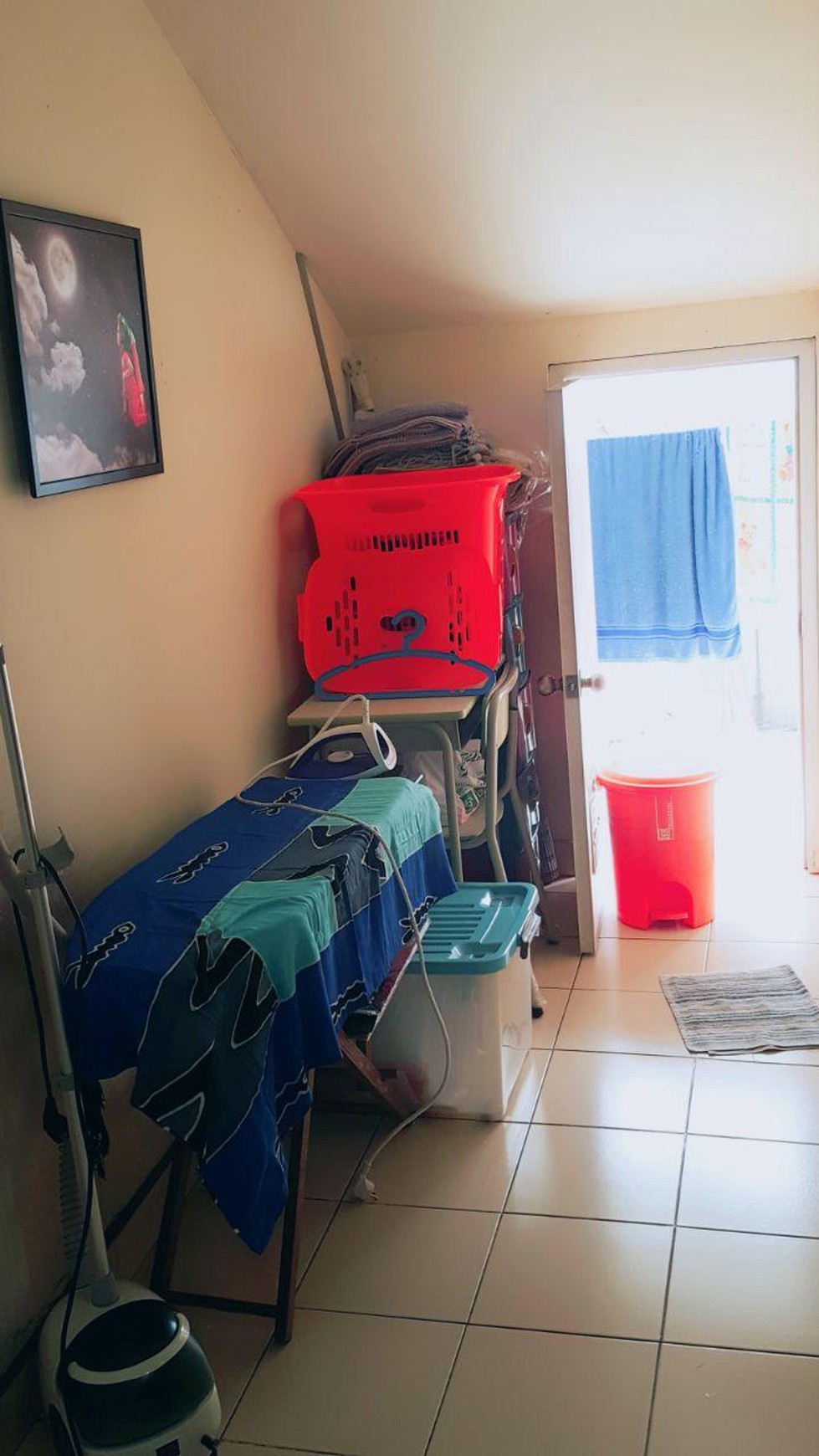 Dijual Townhouse di Taman Paris Lantai 2&3 - Lippo Karawaci