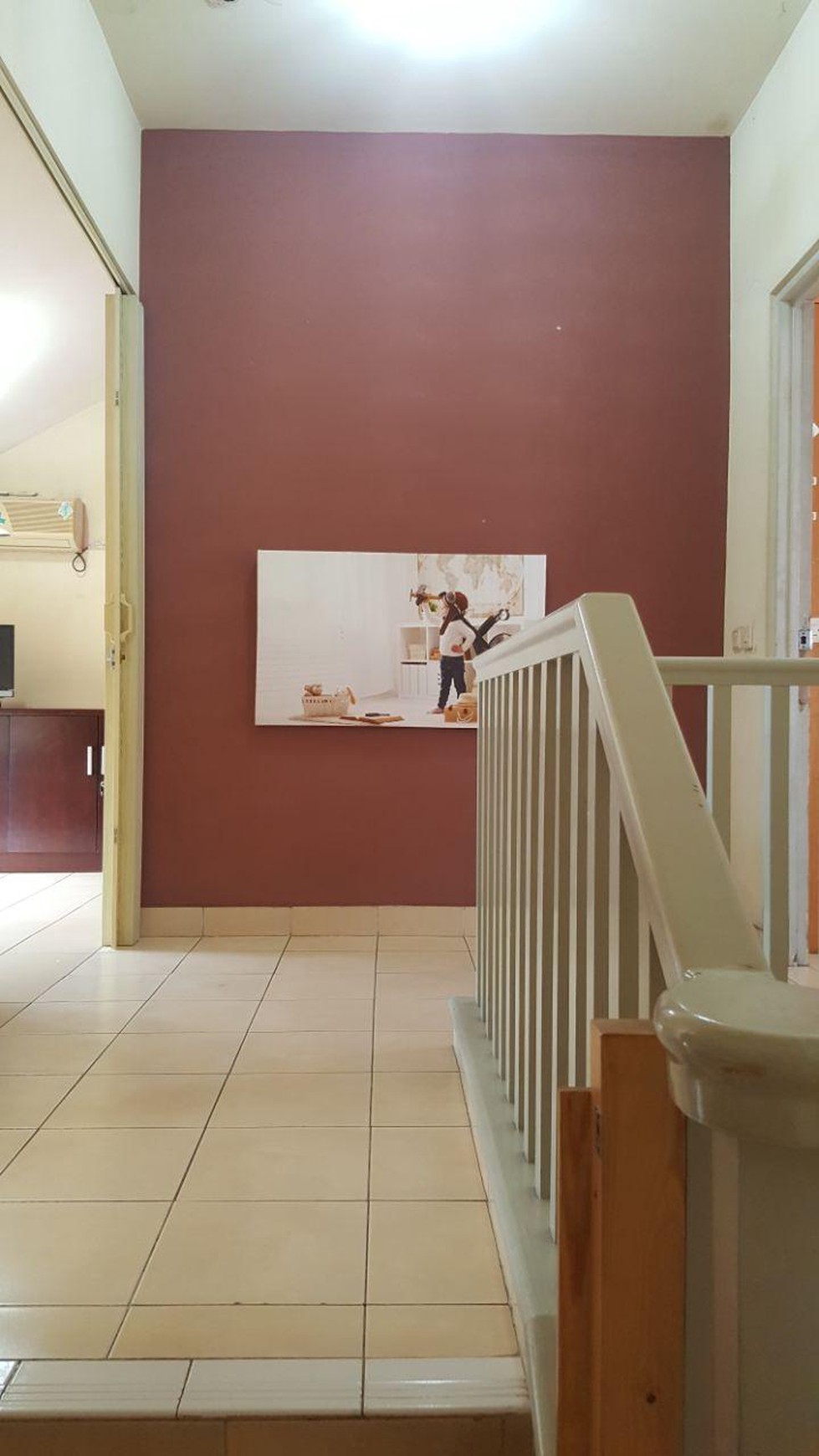 Dijual Townhouse di Taman Paris Lantai 2&3 - Lippo Karawaci