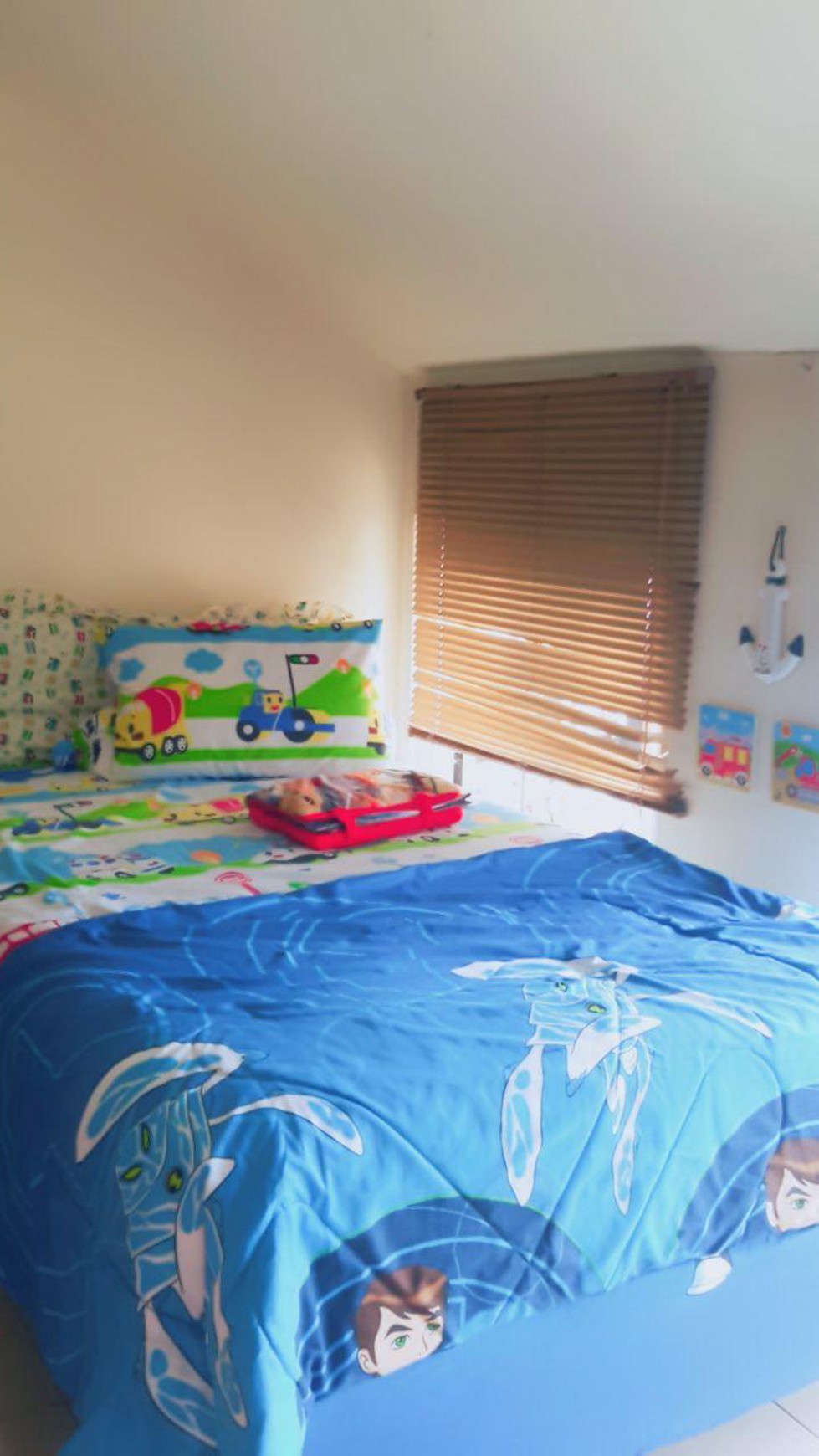 Dijual Townhouse di Taman Paris Lantai 2&3 - Lippo Karawaci