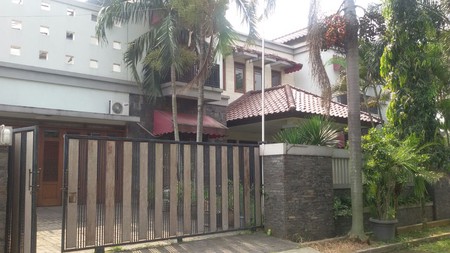 Rumah di Bukit Cirendeu