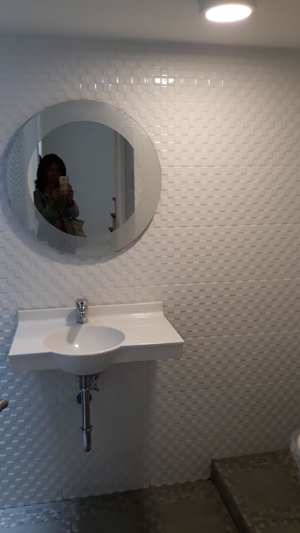 Rmh sdh renov di Camar sek 3 Bintaro