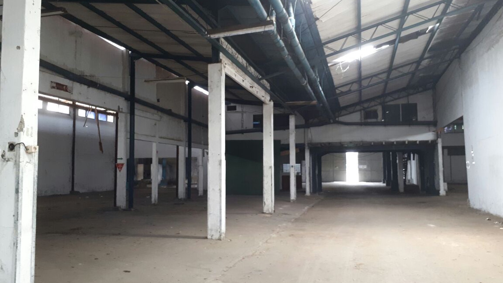 Gudang Ciracas, Jakarta Timur
