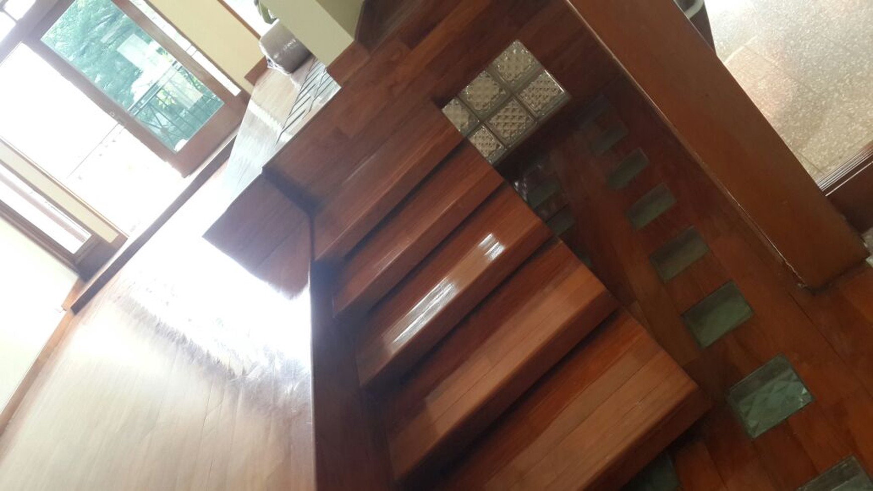 RUMAH LUX DI SEKOLAH DUTA PONDOK INDAH