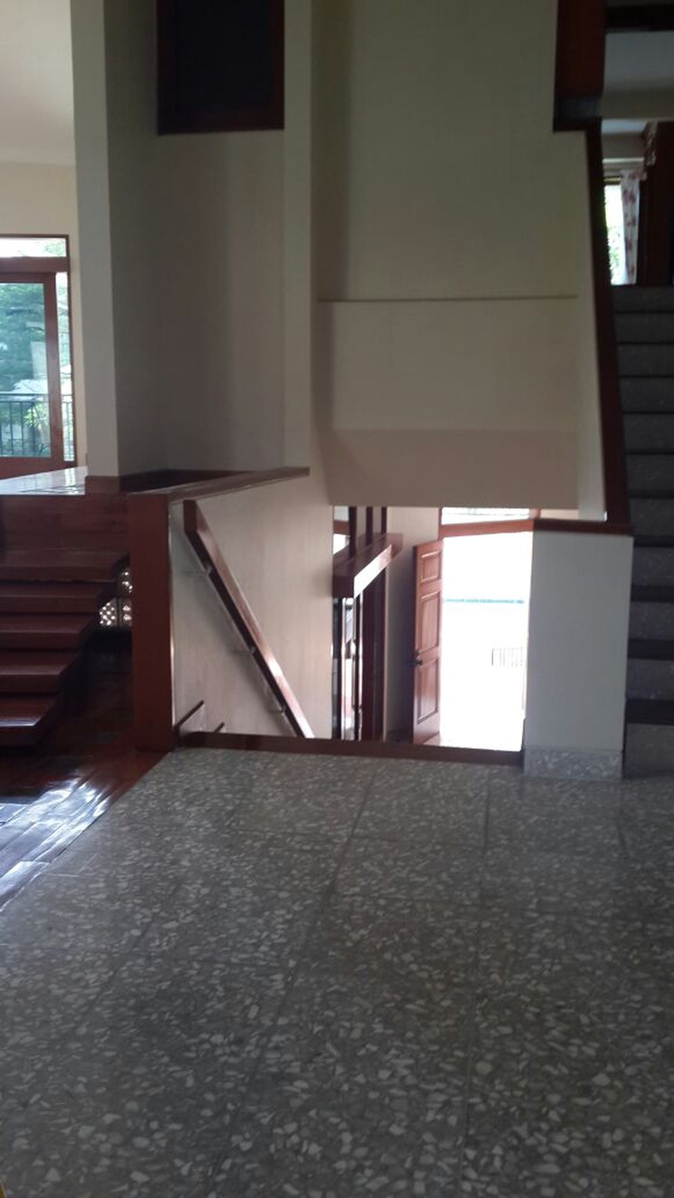 RUMAH LUX DI SEKOLAH DUTA PONDOK INDAH