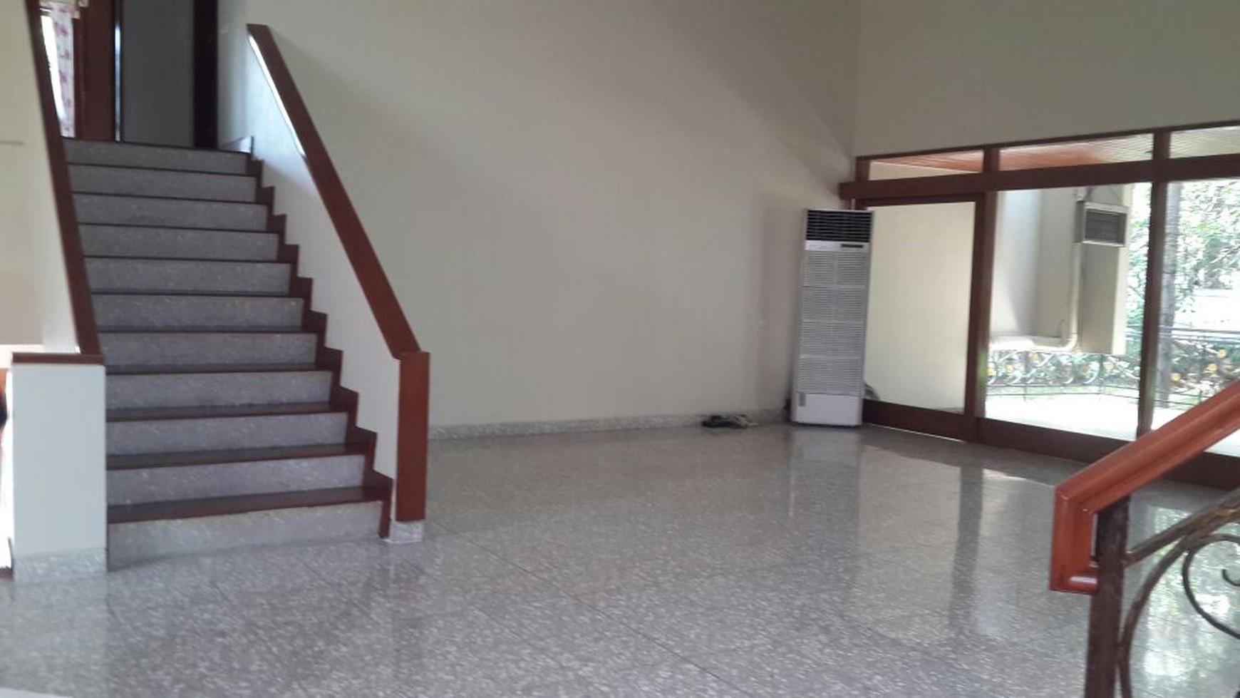 RUMAH LUX DI SEKOLAH DUTA PONDOK INDAH