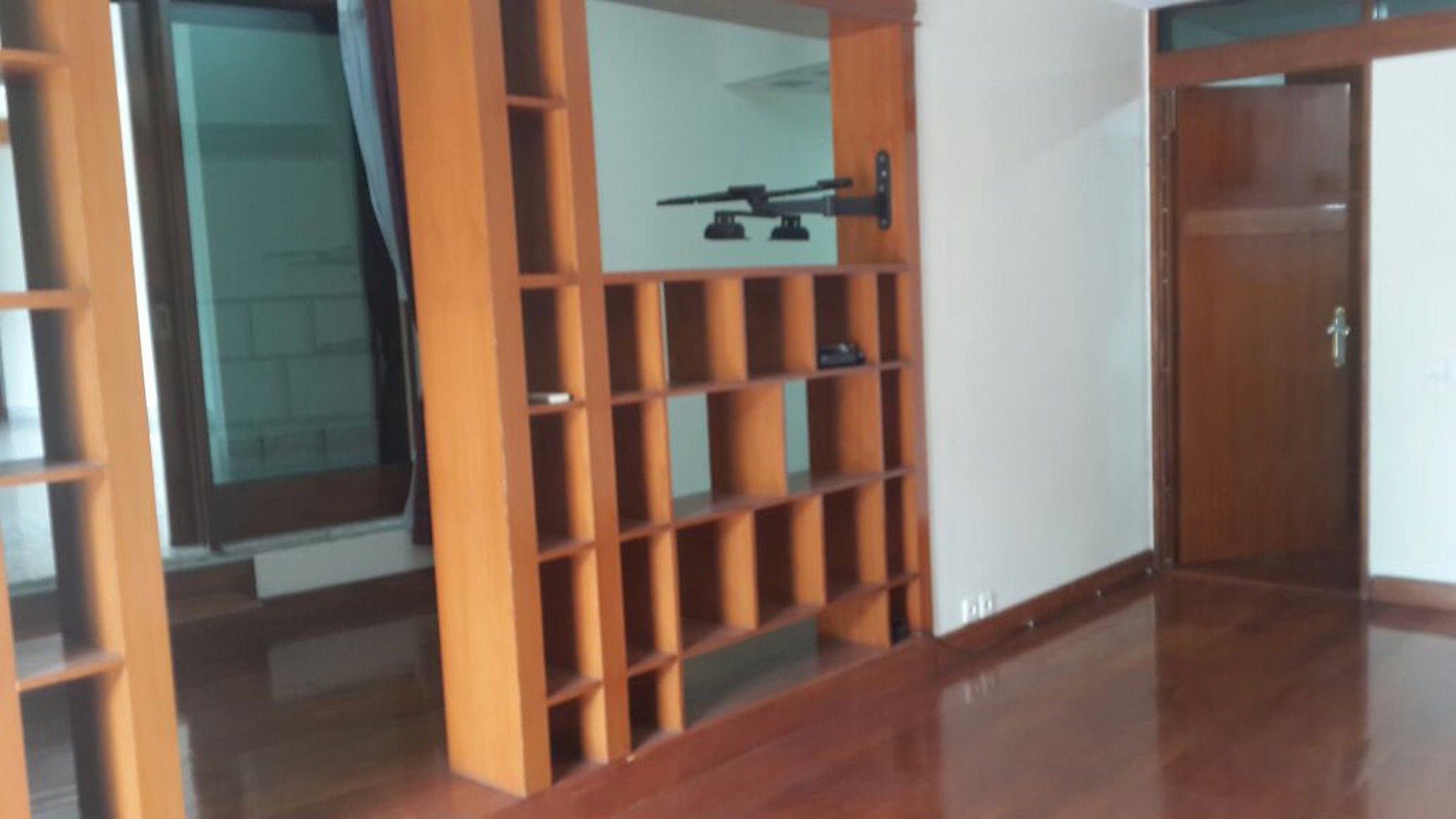 RUMAH LUX DI SEKOLAH DUTA PONDOK INDAH