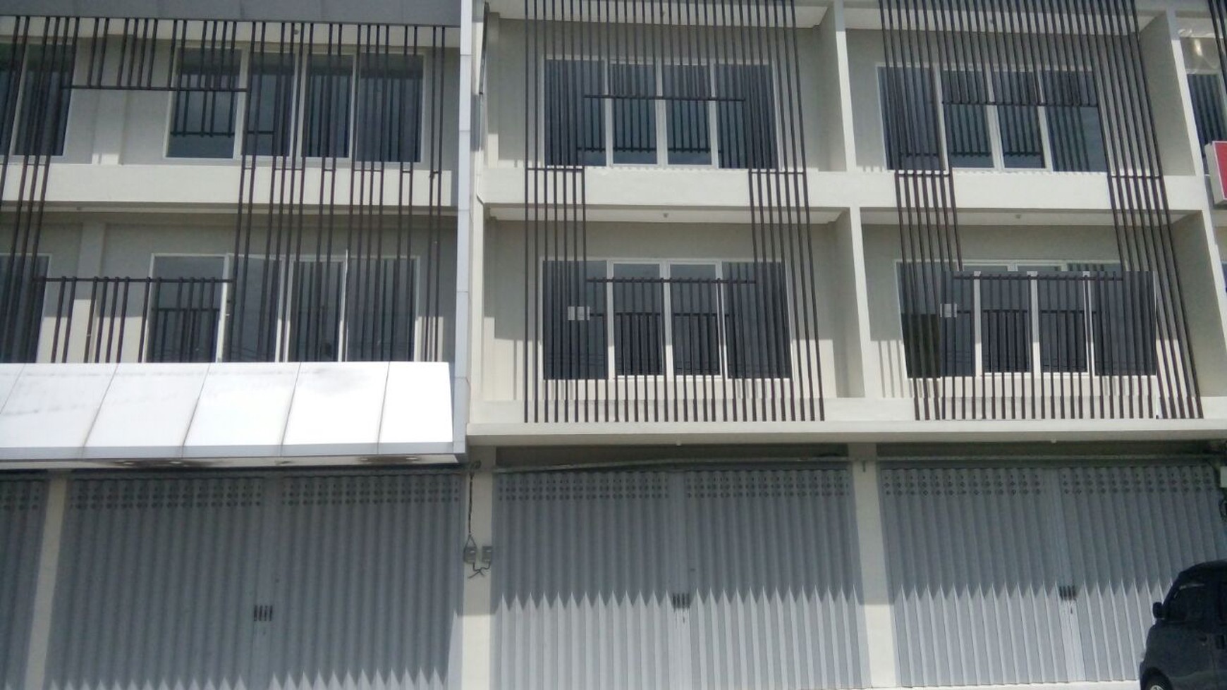 Ruko Baru 3 Lantai Area Driyorejo Bagus