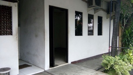 Gudang Raya Kletek luasan 2300m