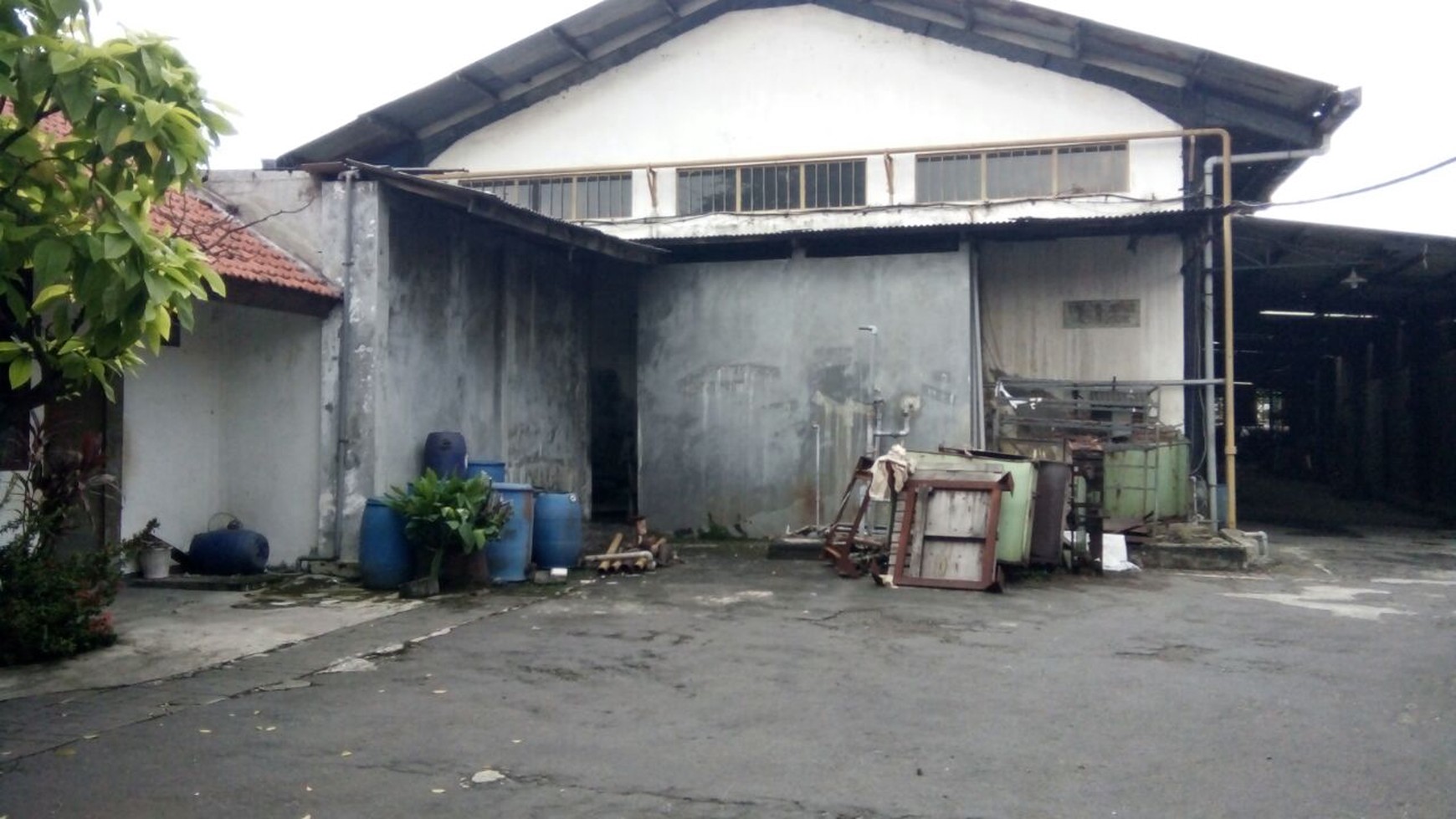 Gudang Raya Kletek luasan 2300m