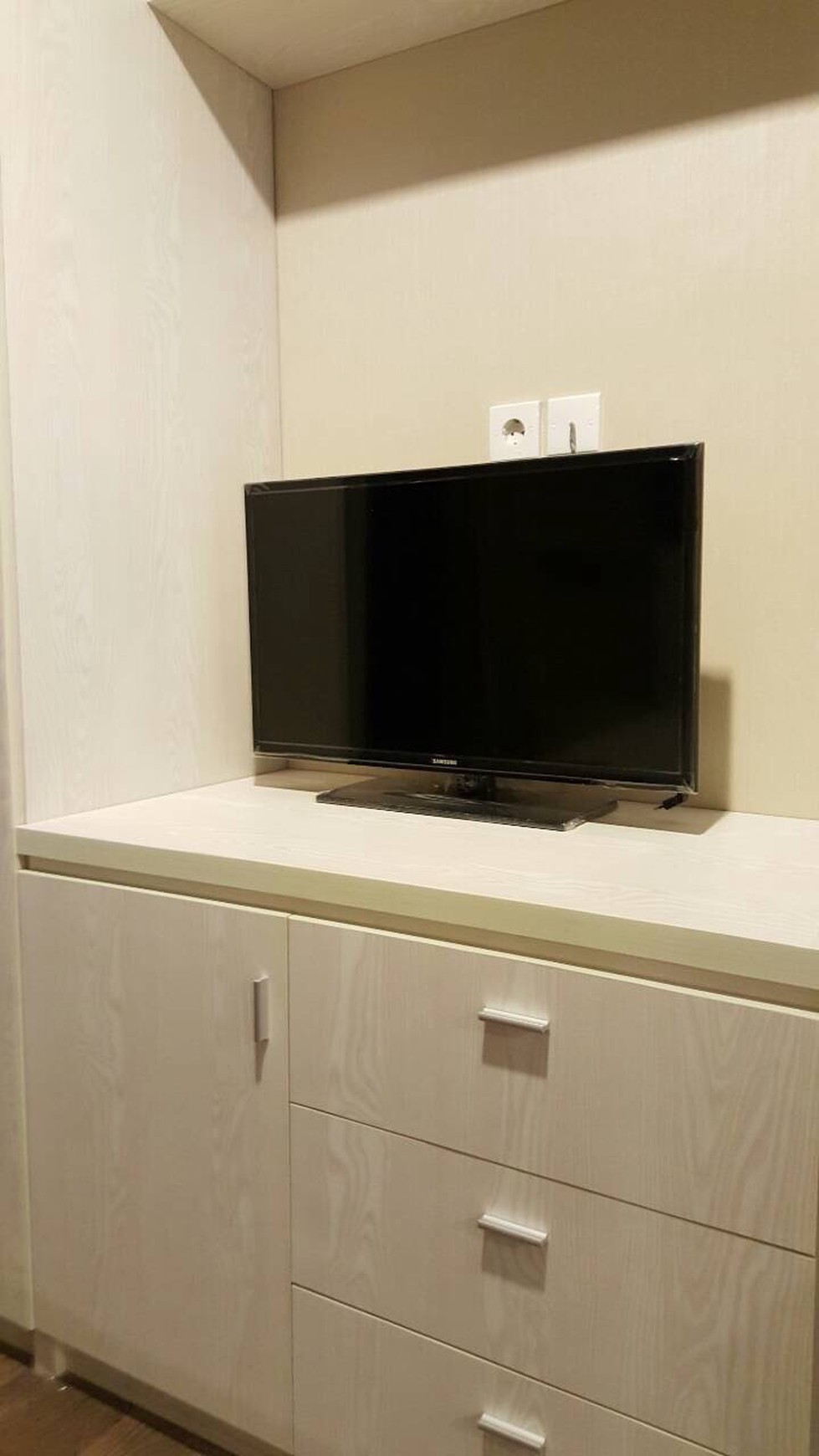 APARTEMEN STUDENT PARK TIPE STUDIO DI LOKASI STRATEGIS, JL SETURAN, DEPOK, SLEMAN