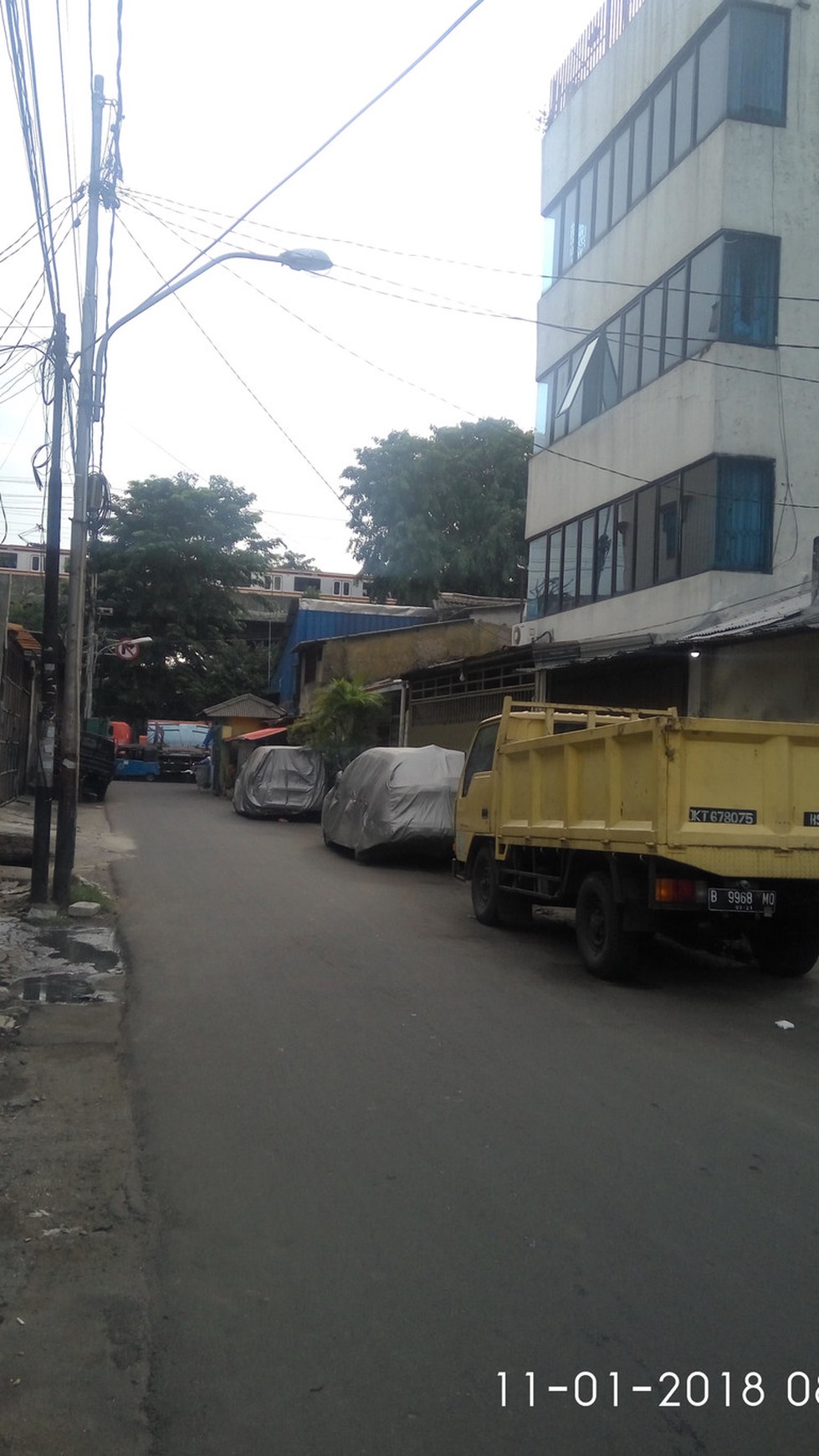 Ruko Baru 4 Lantai, lokasi Ok, Harga nego di Taman Sari Jakarta Barat