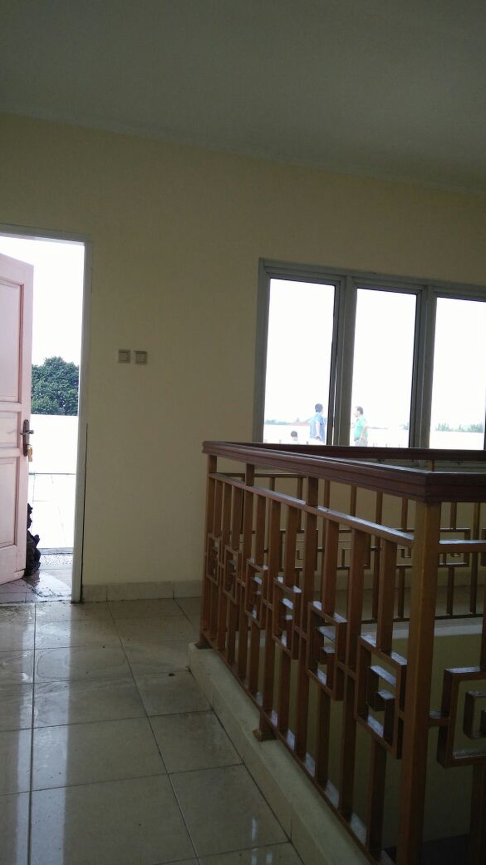 Ruko/Gedung Serbaguna di Pinggir Jalan Kesehatan Jakarta selatan