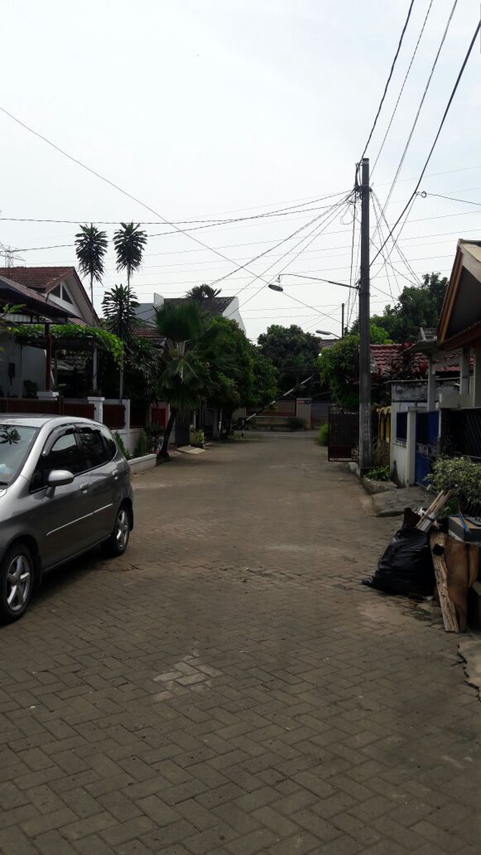 Rumah Bagus,siap huni di Pondok Aren