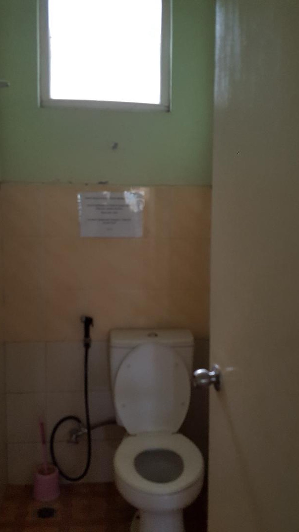 Disewakan Ruko Star of Asia (depan belakang) 2 Lantai - Lippo Karawaci