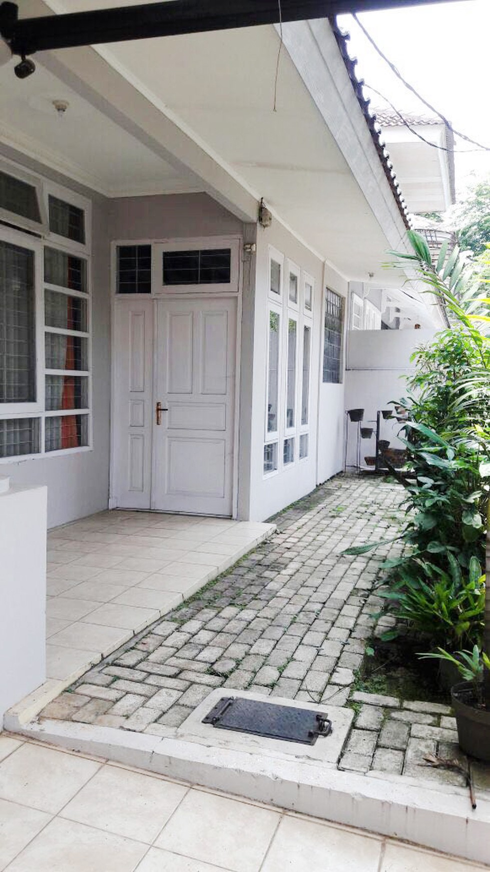 Rumah Asri dan Nyaman Di Bintaro, Tangerang Selatan