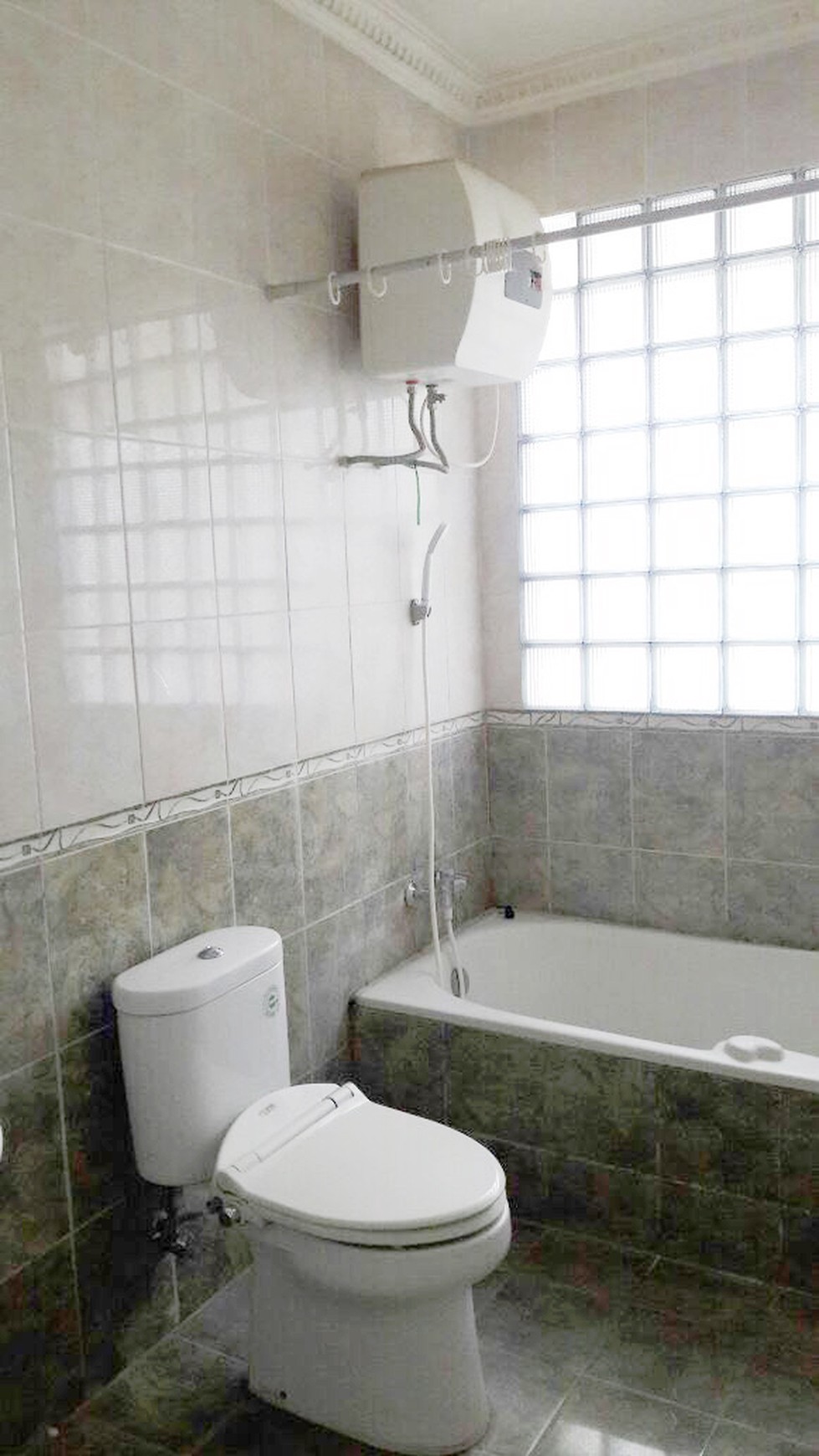 Rumah Asri dan Nyaman Di Bintaro, Tangerang Selatan