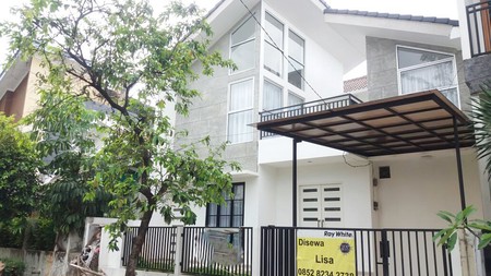 Rumah Bagus Di Bintaro, Tangerang Selatan