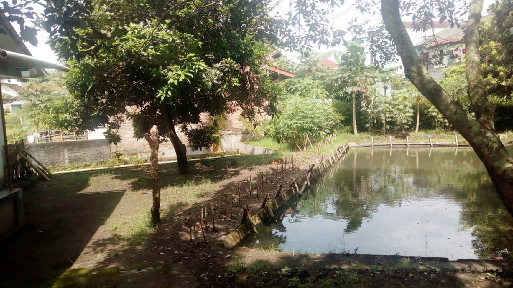 RUMAH+PEKARANGAN LUAS DI GEDONGKUNING, REJOWINANGUN, JOGJA.