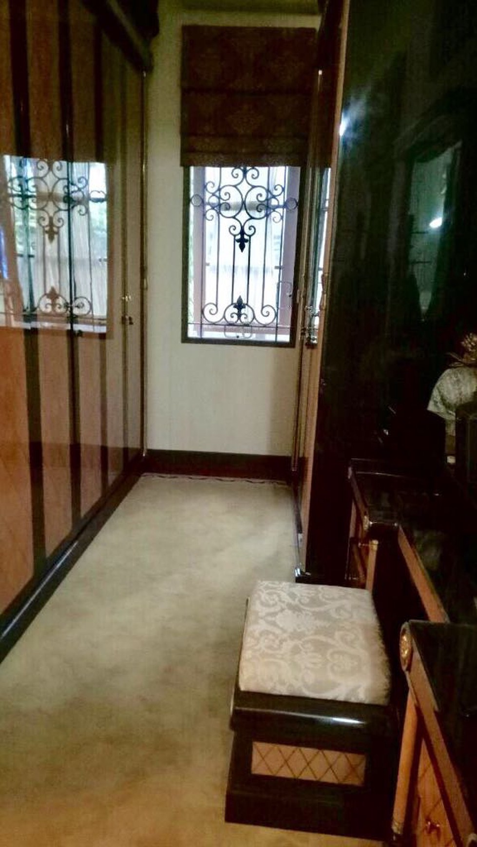 Rumah di Kawasan Elit Pondok Indah