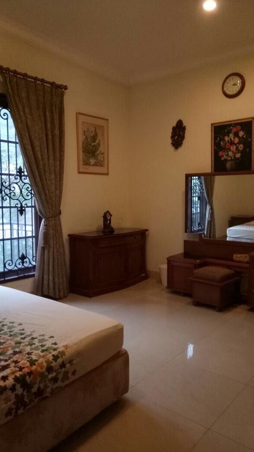 Rumah di Kawasan Elit Pondok Indah