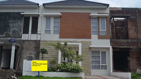 Dijual Rumah Gedangan