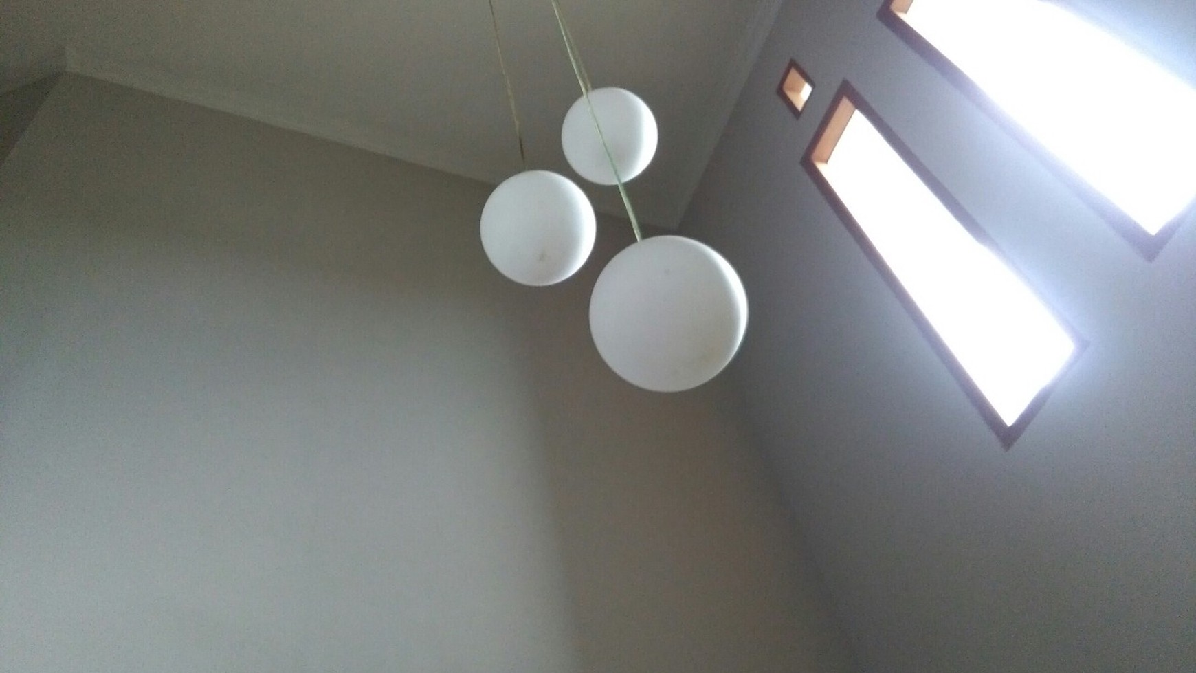 HUNIAN NYAMAN + FURNITURE UNTUK KELUARGA DI JL KARANGWARU, JOGJA