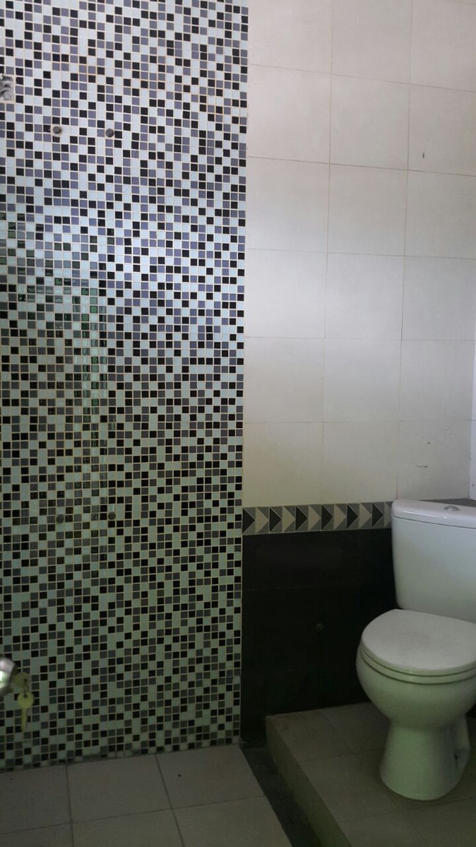 Dijual Rumah Kos dan Tanah Kosong di Jl. Pajajaran - Jatiuwung, Tangerang