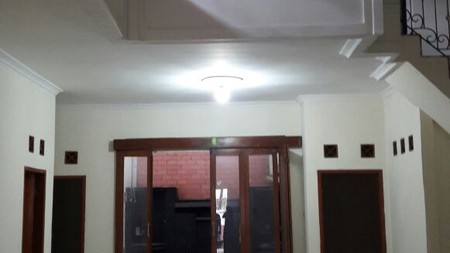Dijual Rumah di Jl. Tembaga Raya - Perum, Karawaci