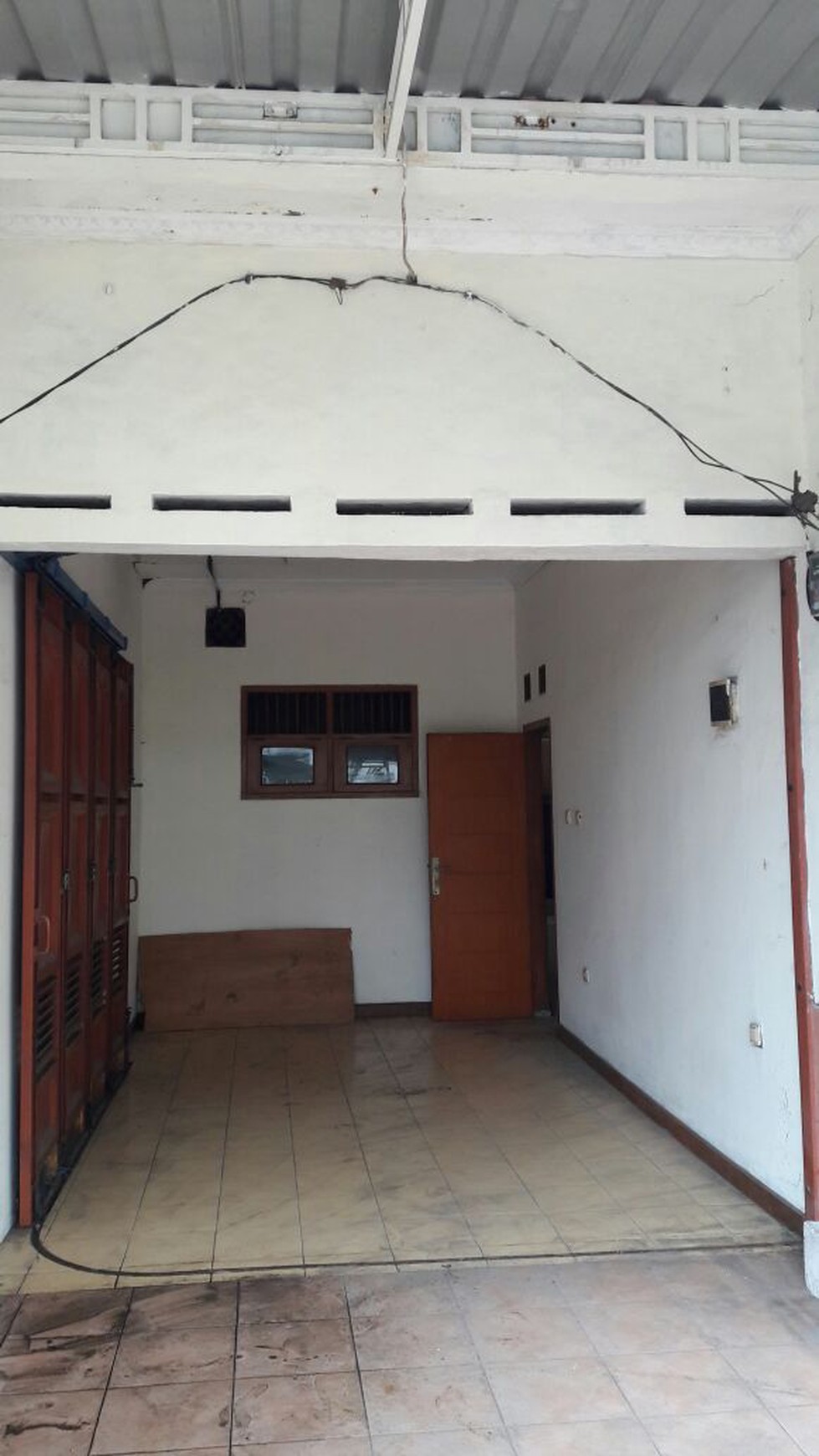 Dijual Rumah di Jl. Tembaga Raya - Perum, Karawaci