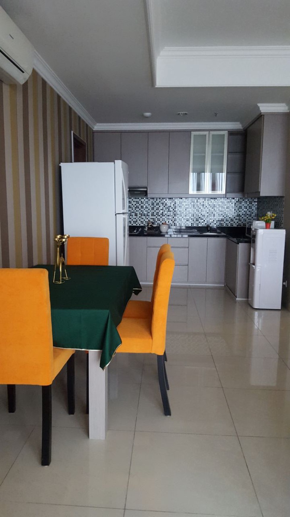 Jual Apartemen Denpasar Residence Kuningan..