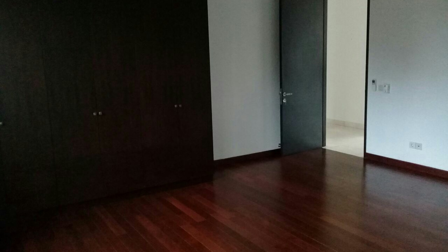 Beautiful Townhouse in the prime area of Kemang