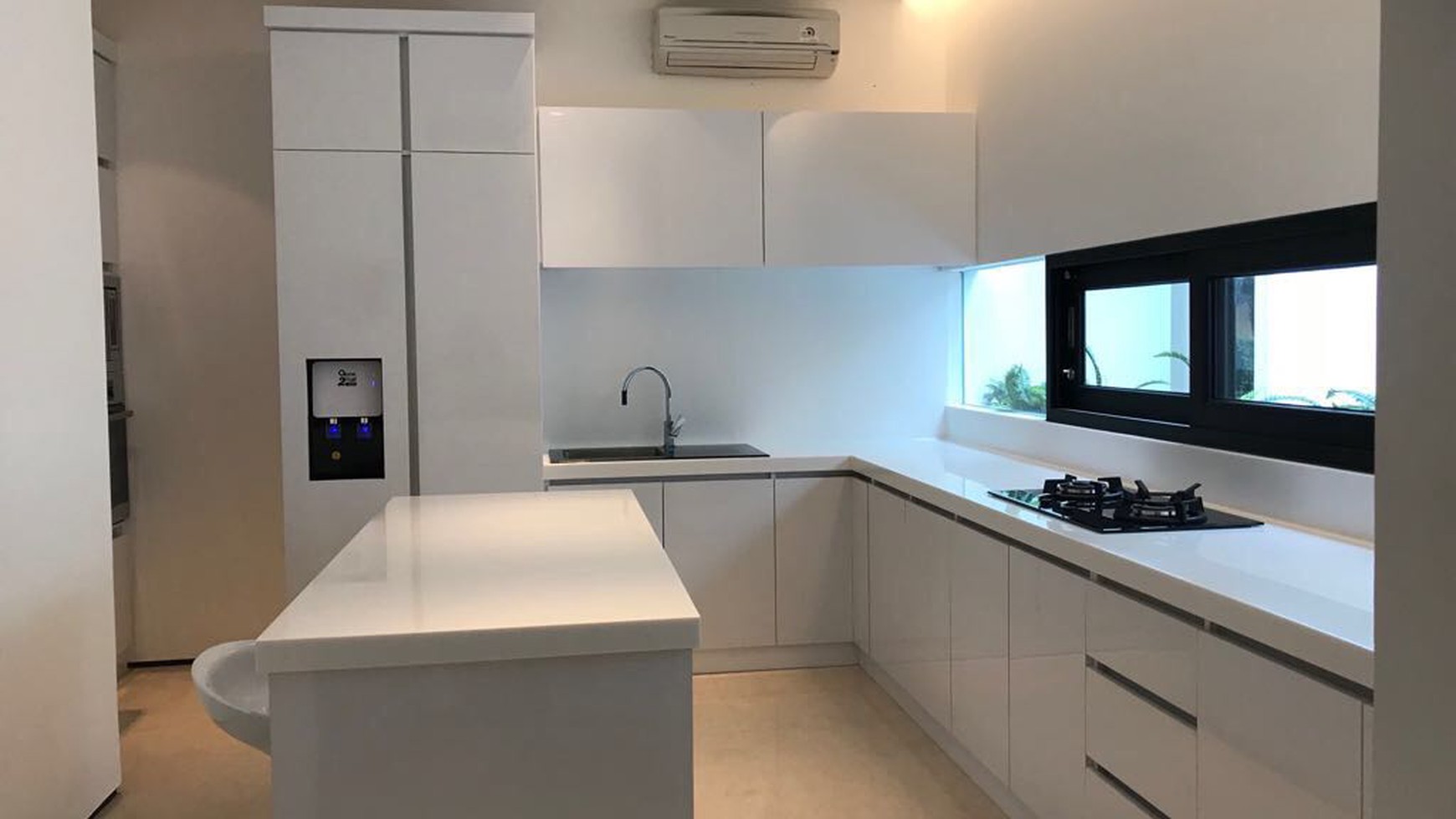 Rumah Mewah,siap huni di kebayoran Baru Jakarta Selatan