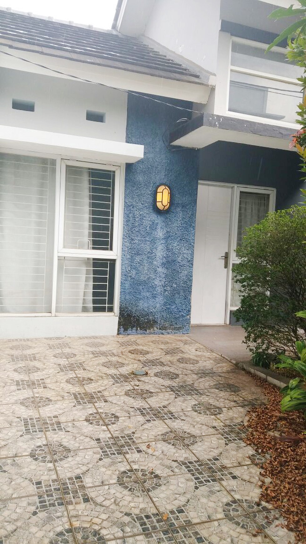 Rumah Bagus Di Dhaya Pesona, Jombang Tangerang