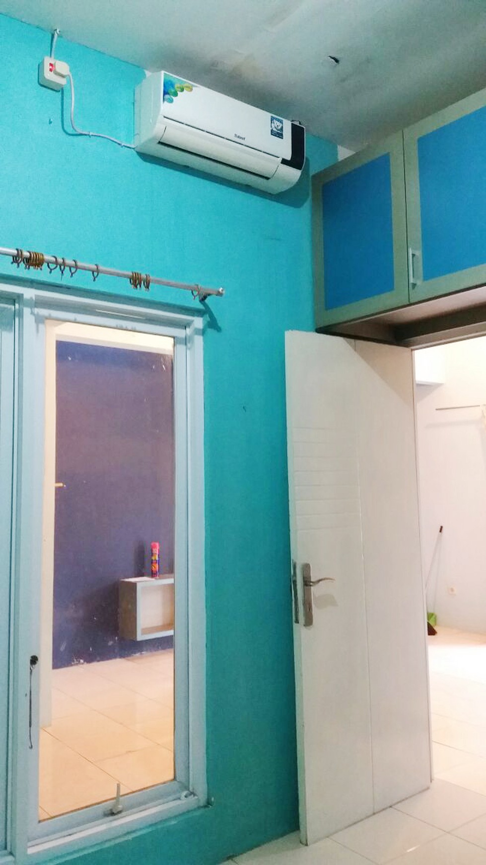 Rumah Bagus Di Dhaya Pesona, Jombang Tangerang