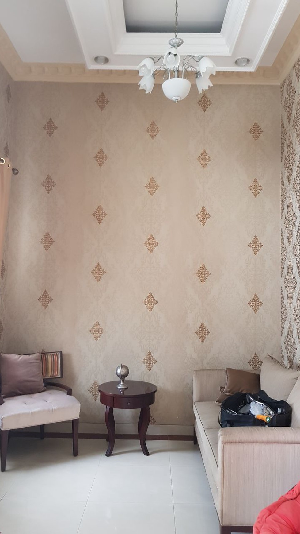 Rumah Bukit Gading Indah Jl Venesia Luas 10x20m2