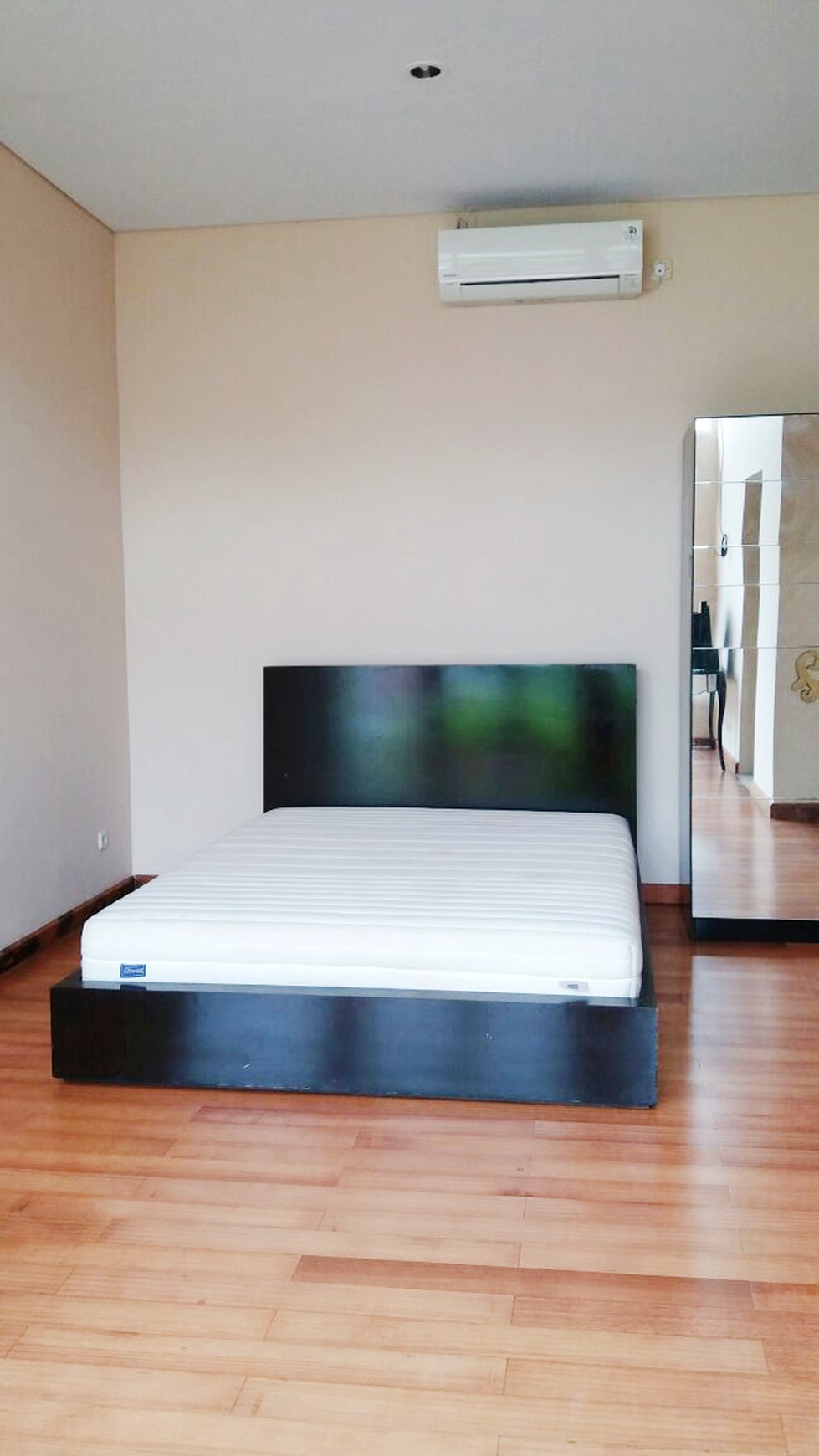 Rumah Bagus Di Kebayoran Height Bintaro Jaya