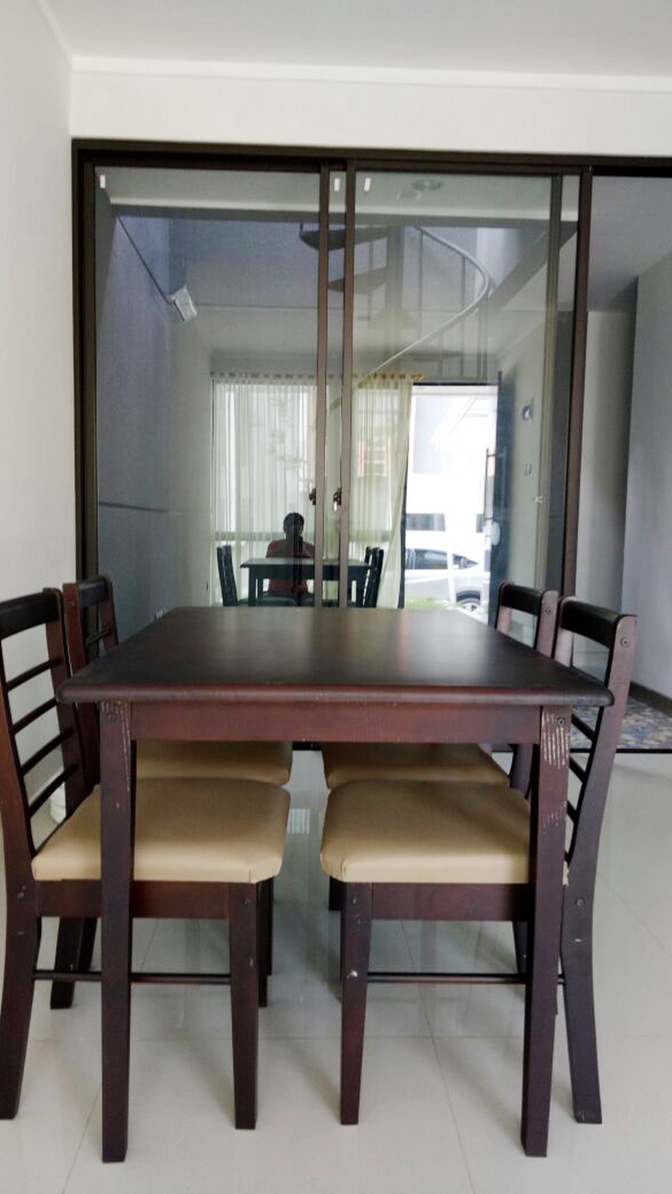 Rumah Bagus Di Kebayoran Harmony, Bintaro