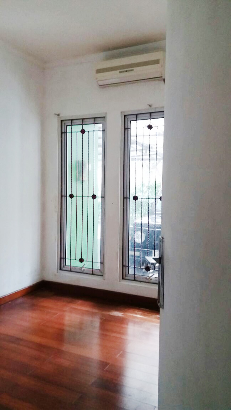 Rumah Bagus Di Puri Town House, Bintaro