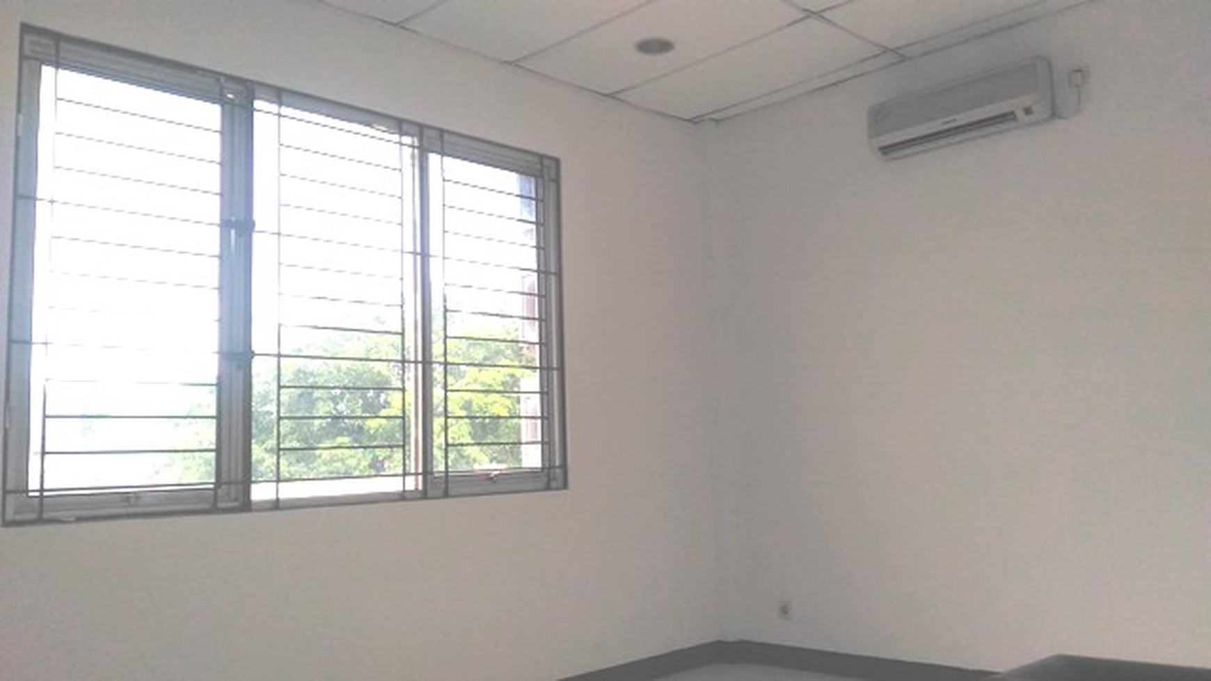 Ruko Siap Huni cocok utk Kantor/Usaha 60Jt/thn, MURAAAH!!!