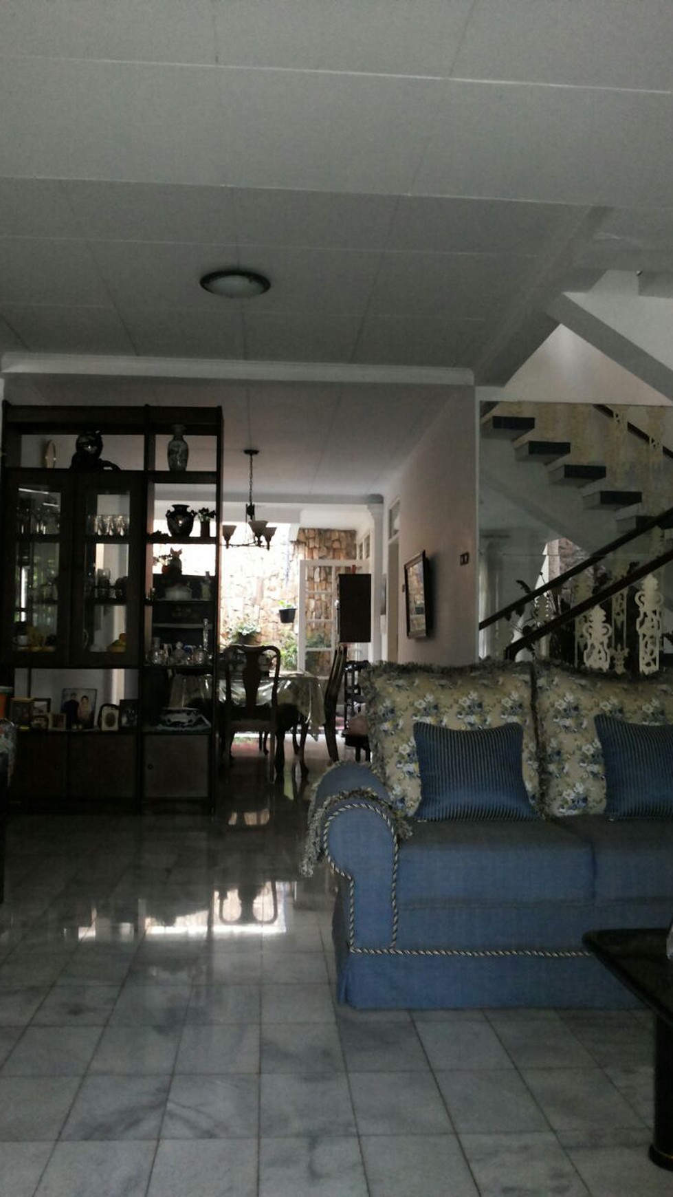 Rumah Dijual  lokasi strategis, bagus, nyaman dan aman daerah Pondok Indah-Jaksel