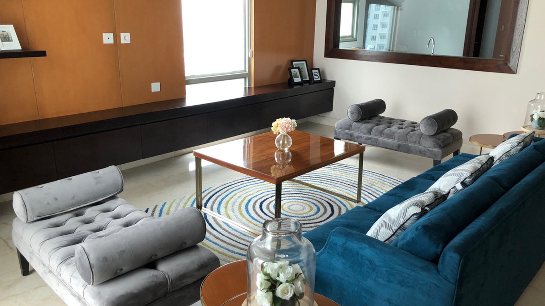 For Rent Apartemen Essence Darmawangsa, 3BR