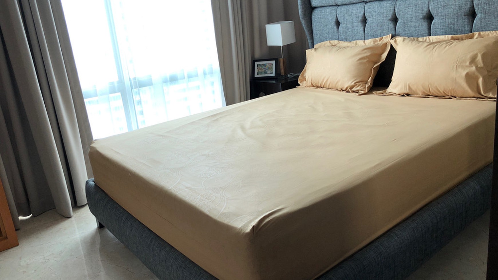 For Rent Apartemen Essence Darmawangsa, 3BR